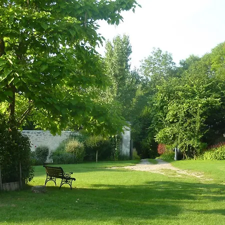 De Charme : L'ancienne Grange * Chivres-Val